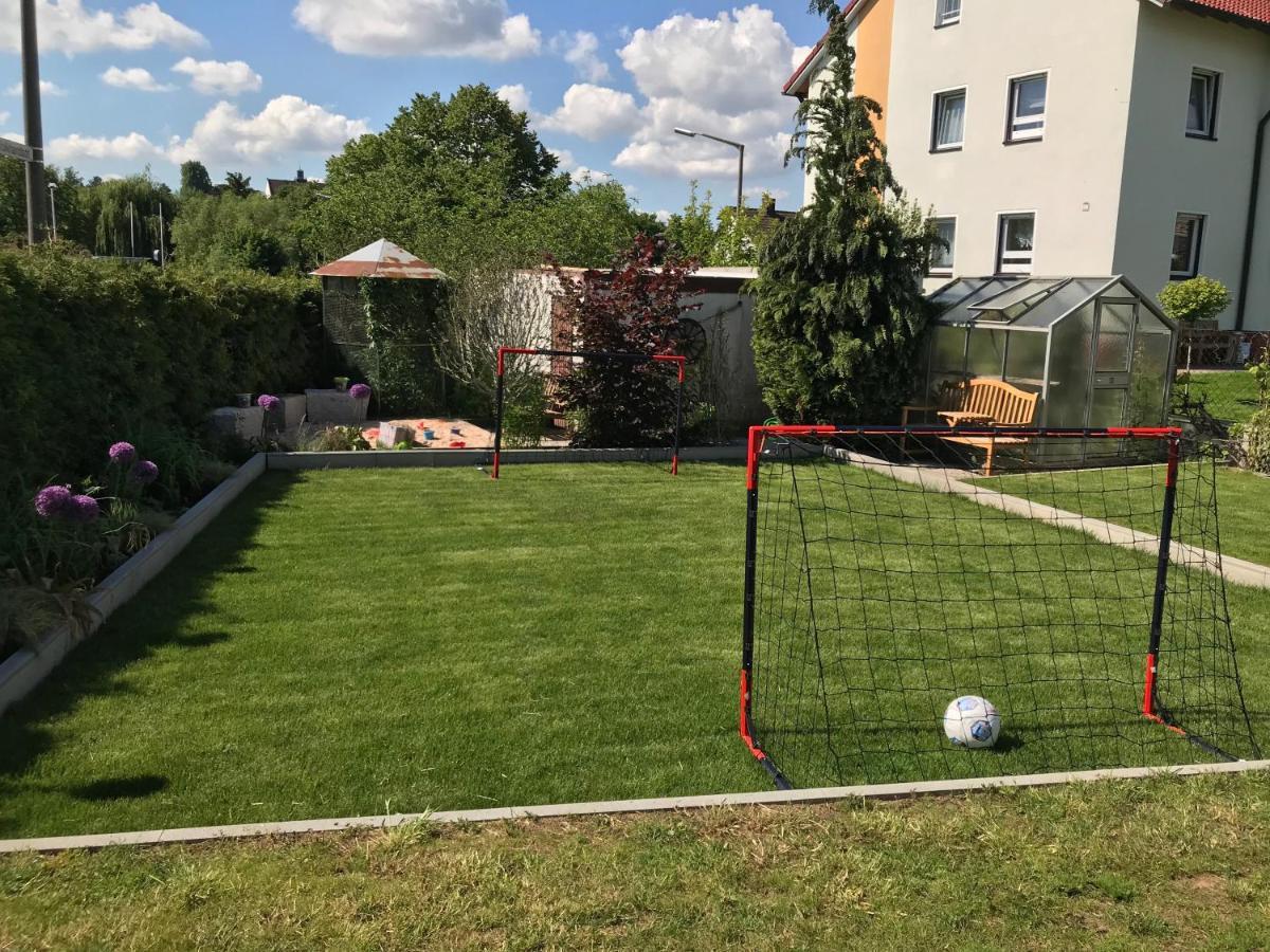 Hatzels Haeuschen Zirndorf Extérieur photo