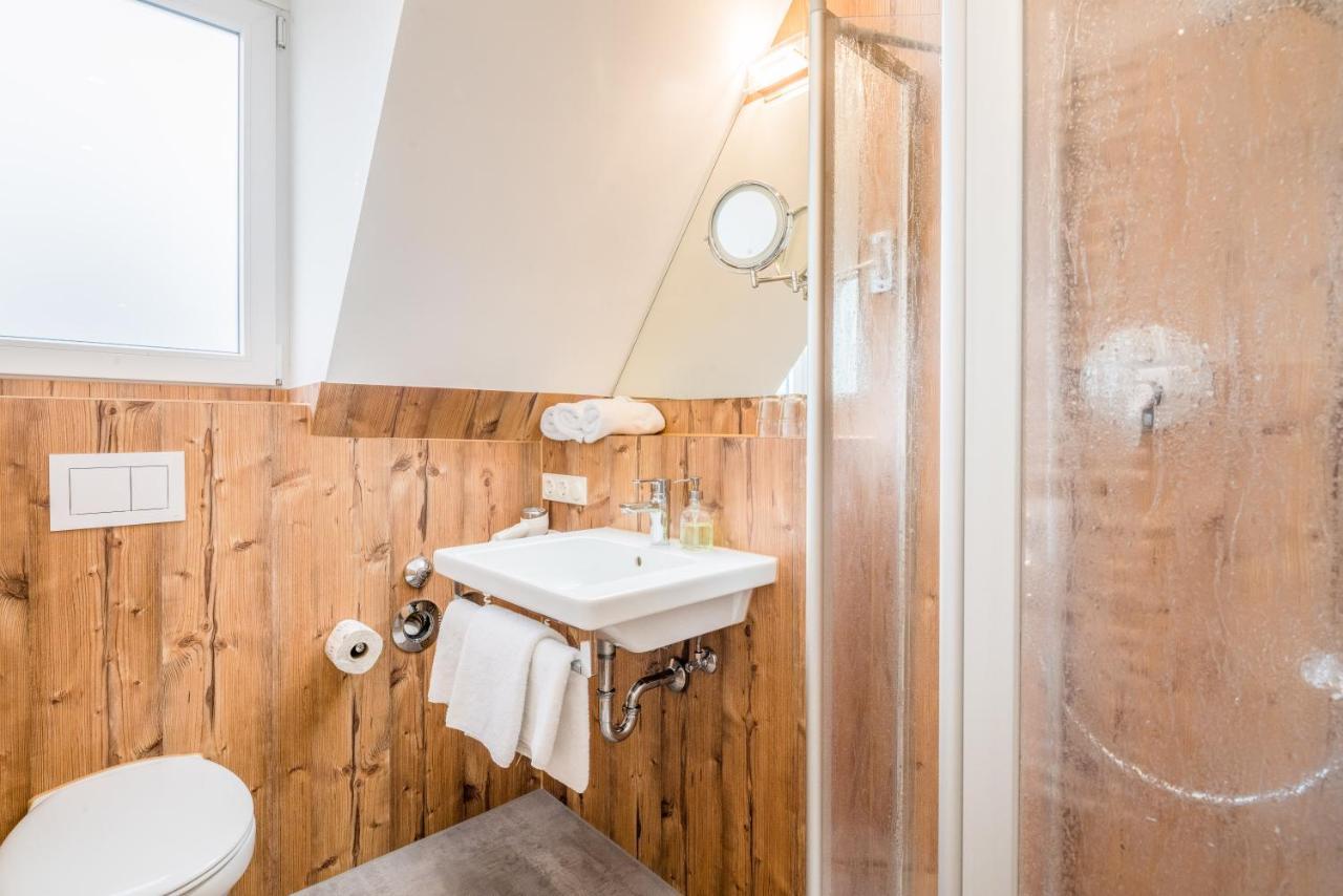 Hatzels Haeuschen Zirndorf Extérieur photo