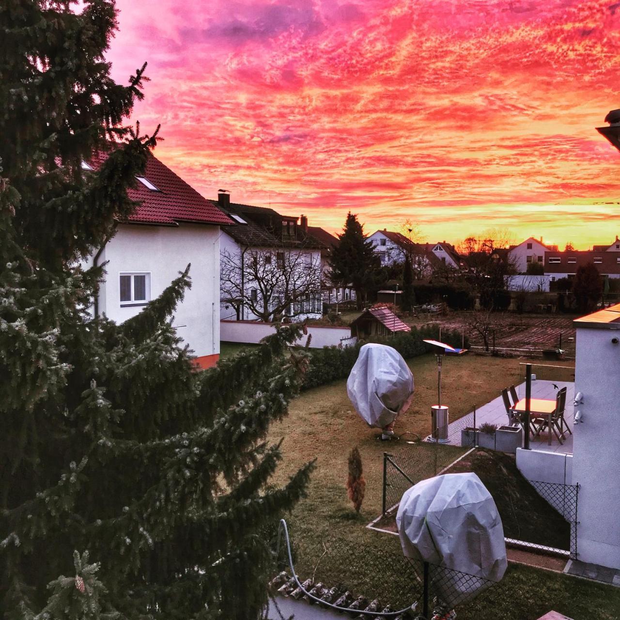 Hatzels Haeuschen Zirndorf Extérieur photo